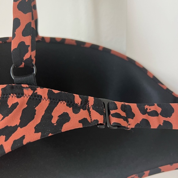 TA3 Wireless Swim Bra Leopard Print Bikini with Adjustable Straps - Picture 4 of 11